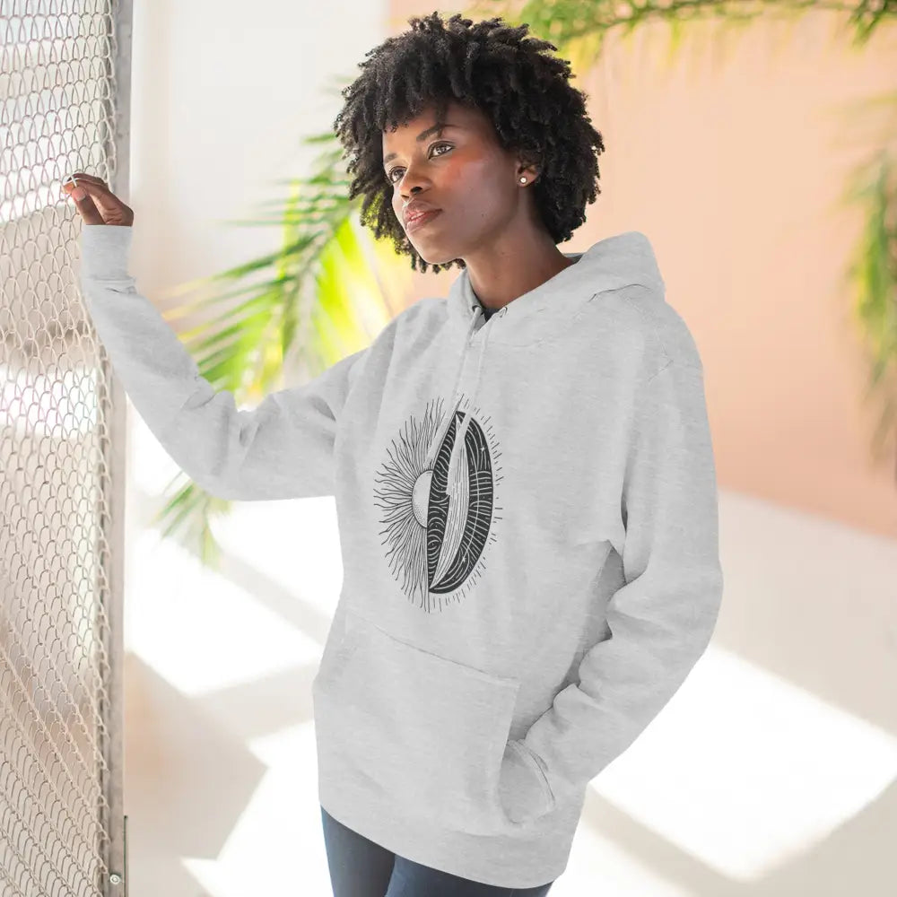 White hooded sweatshirt with sun and surfboard graphic, cozy fleece hoodie with spacious kangaroo pocket