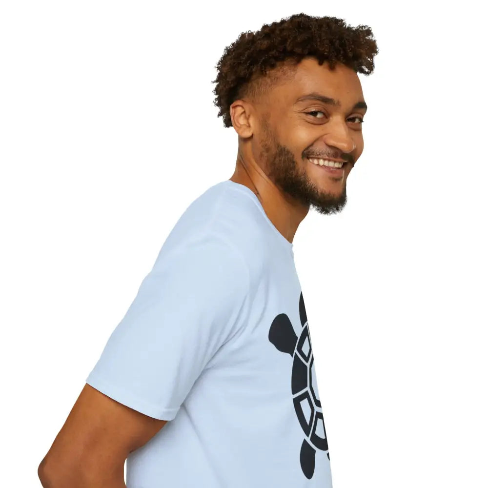 Light blue crew-neck T-shirt with black turtle graphic, eco-friendly casual wear